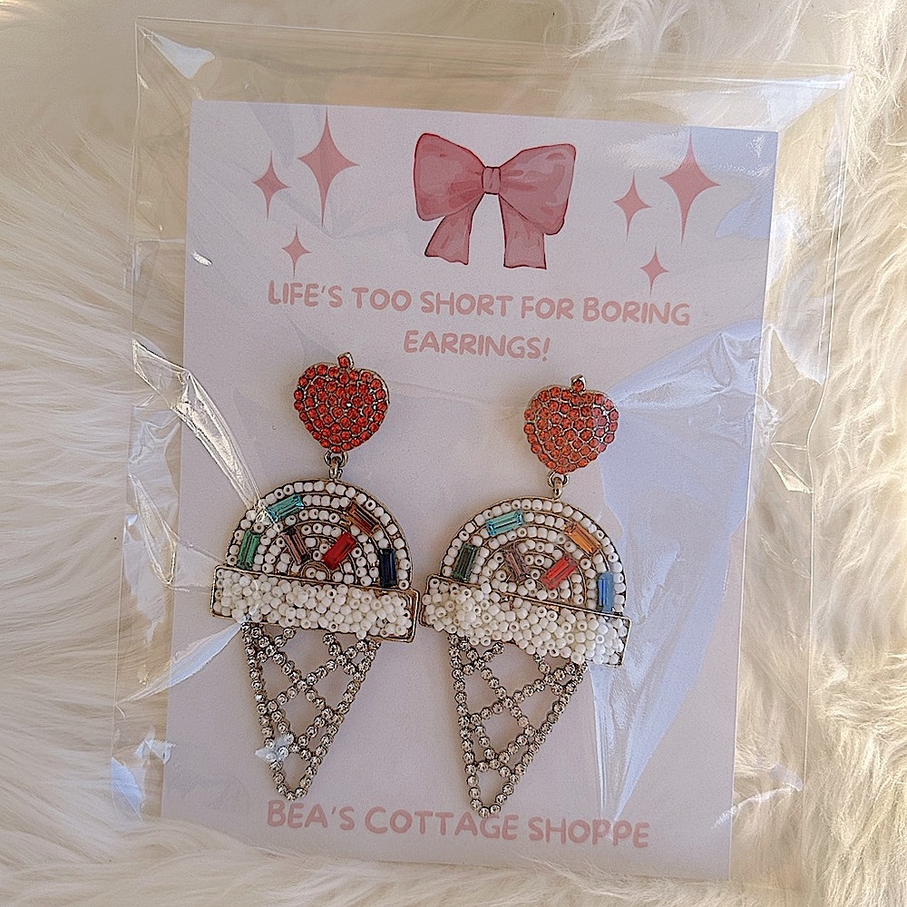 🎀 Bea's Cottage Shoppe Colorful Beaded Ice Cream Earrings